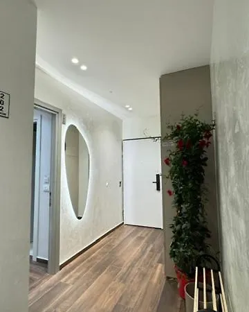 Elios Near Centre 公寓 地拉那